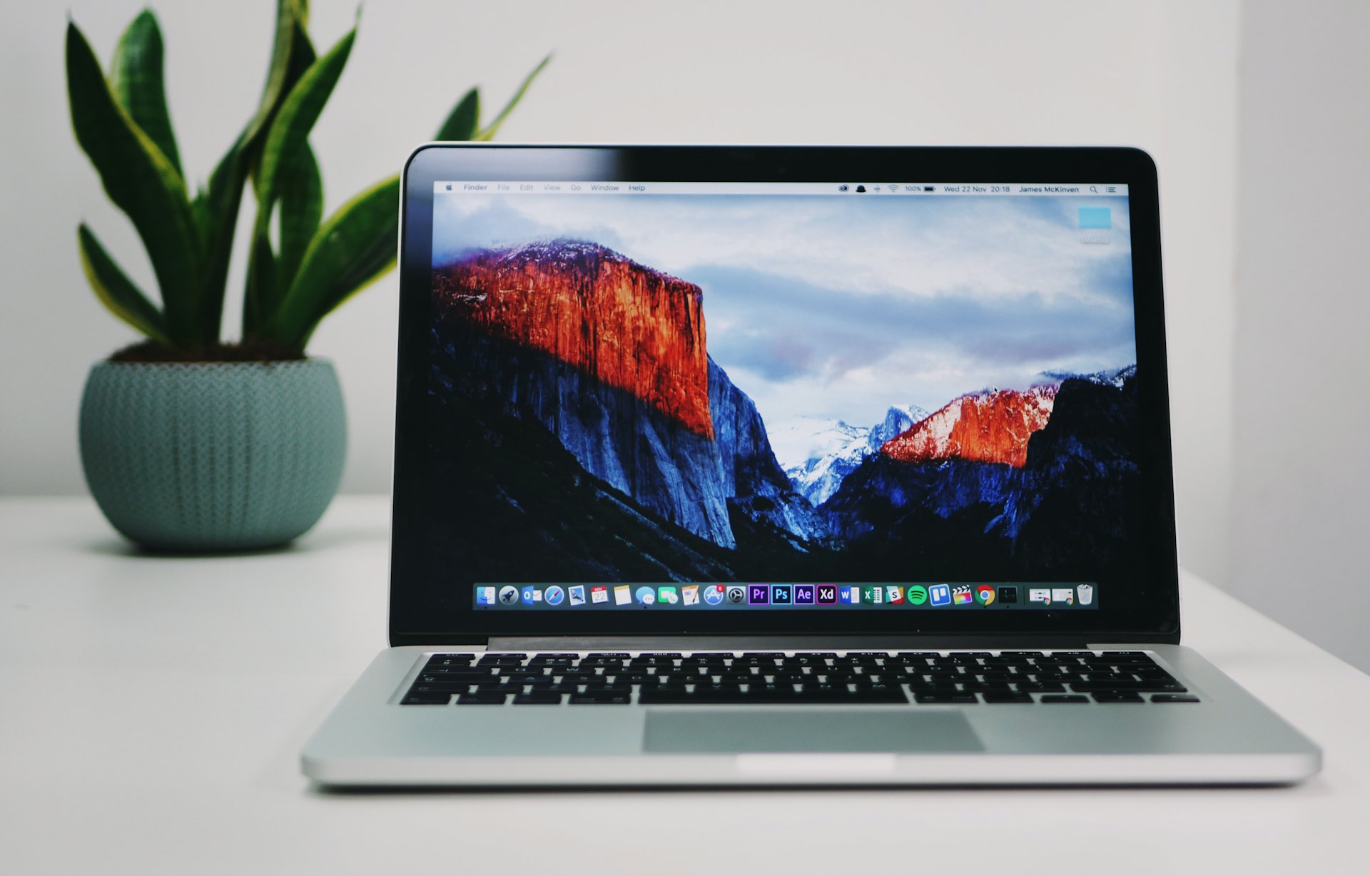 Managed laptops and endpoints in a modern workspace
